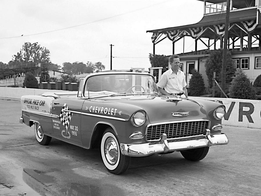  Chevrolet Bel Air Convertible Indy 500 Pace Car 1955 года  (фото 4 из 4)